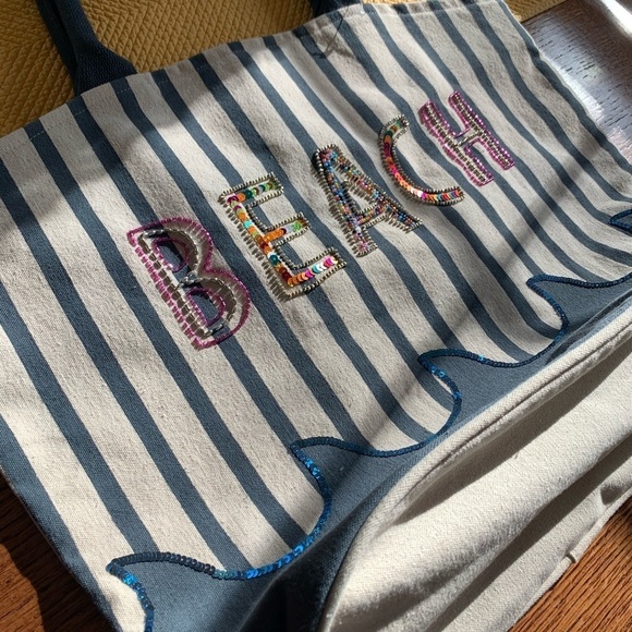 - “BEACH” EMBELLISHED STRIPED CANVAS TOTE - Picture 4 of 8
